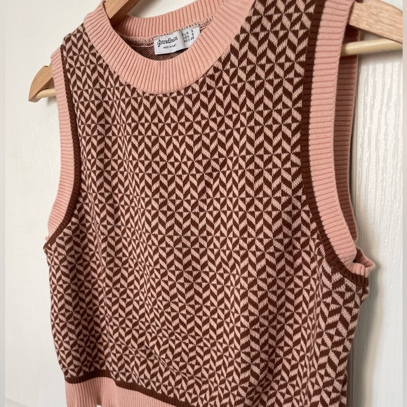 Stradivarius Pink & Brown Sweater Vest - Picture 3 of 3